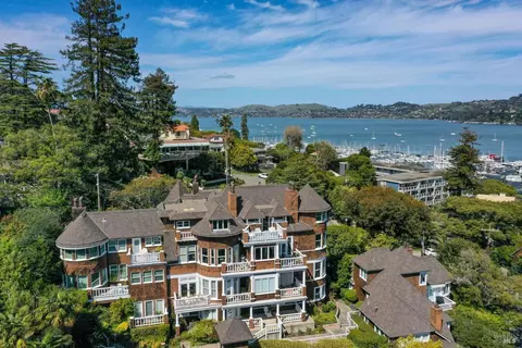 105 Bulkley Ave, Sausalito, CA 94965 photo 2
