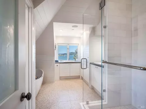 105 Bulkley Ave, Sausalito, CA 94965 photo 24