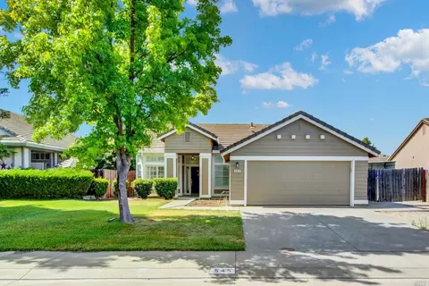 545 Schooner Ridge Dr, Dixon, CA 95620