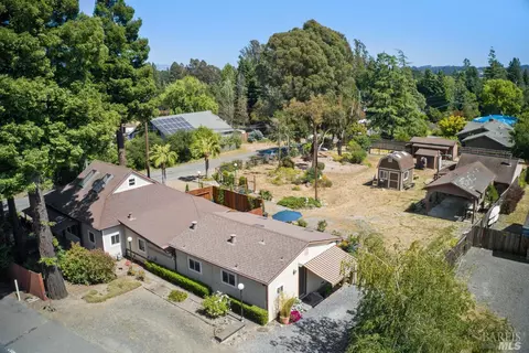 970 Cunningham Rd, Sebastopol, CA 95472 photo 5