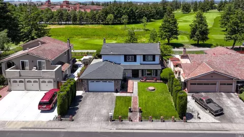 4581 Flores Ave, Rohnert Park, CA 94928
