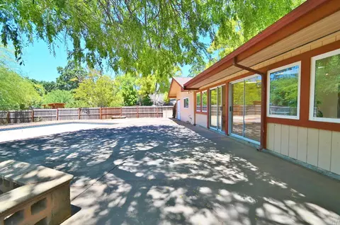 1237 Davis Ave, Concord, CA 94518 photo 9