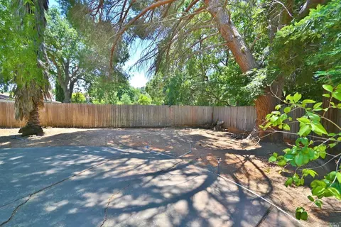 1237 Davis Ave, Concord, CA 94518 photo 6