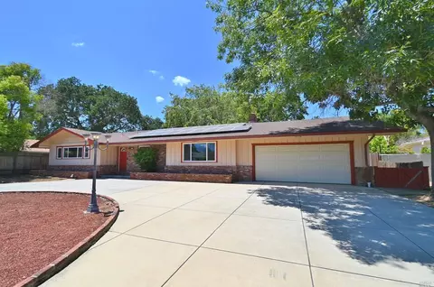 1237 Davis Ave, Concord, CA 94518