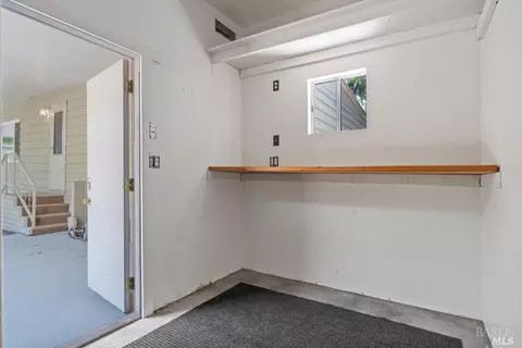 13 E Napa Dr, Petaluma, CA 94954 photo 14