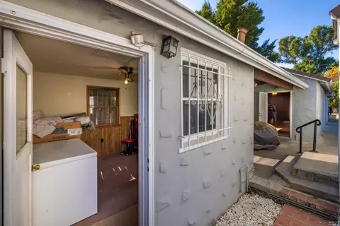 419 Vaqueros Ave, Rodeo, CA 94572 photo 28