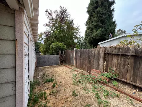 90 Holly St, Willits, CA 95490 photo 15