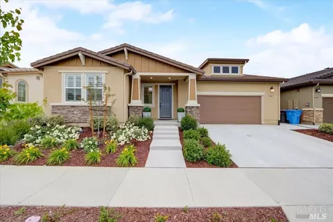 5864 Kristina Pl, Rohnert Park, CA 94928