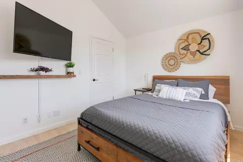 535 Piccadilly Pl, Windsor, CA 95492 photo 23