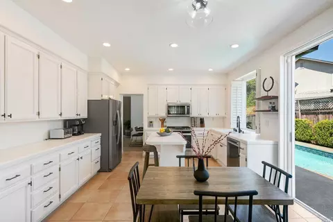 535 Piccadilly Pl, Windsor, CA 95492 photo 7