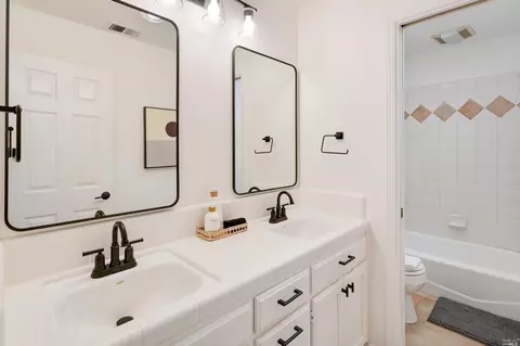 535 Piccadilly Pl, Windsor, CA 95492 photo 15