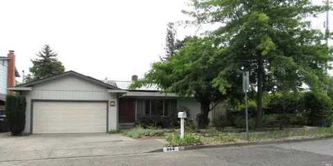 998 Cherry Ave, Sonoma, CA 95476