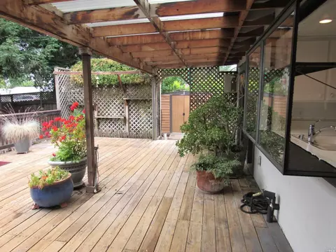 998 Cherry Ave, Sonoma, CA 95476 photo 14
