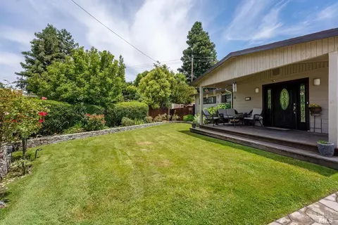 117 Thompson Ave, Ukiah, CA 95482 photo 4