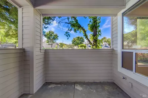 205 Compass Point Ct, Hercules, CA 94547 photo 18