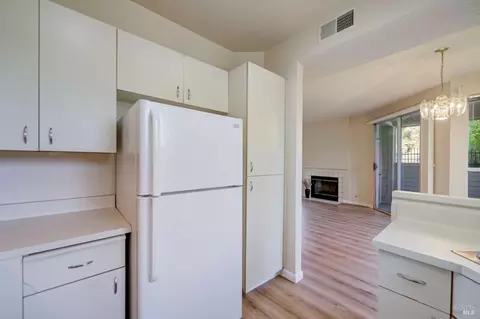 205 Compass Point Ct, Hercules, CA 94547 photo 8