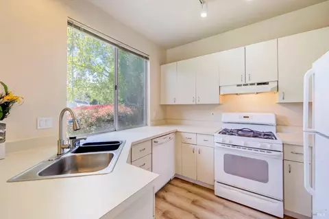 205 Compass Point Ct, Hercules, CA 94547 photo 20