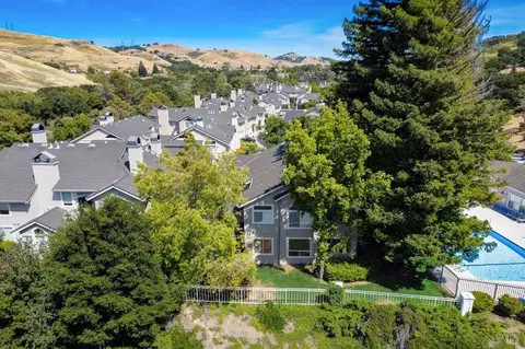 205 Compass Point Ct, Hercules, CA 94547 photo 29