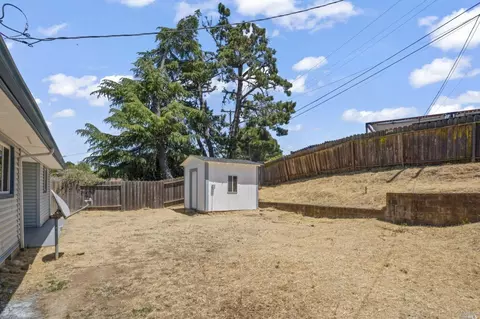 113 Baywood Dr, Vallejo, CA 94591 photo 17