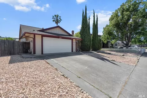 2637 Camrose Ave, Fairfield, CA 94533 photo 4