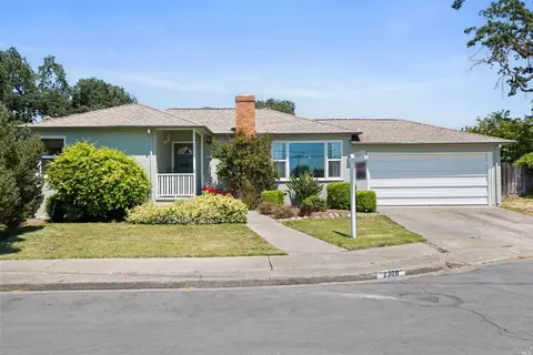 2308 Lillie Dr, Santa Rosa, CA 95403