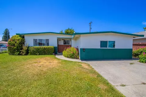 2001 San Salvador St, Fairfield, CA 94533
