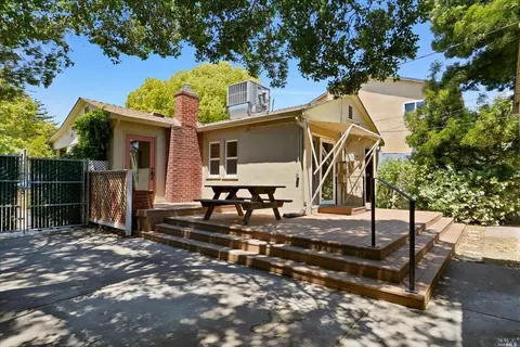 198 Viewmont Ave, Vallejo, CA 94590 photo 32
