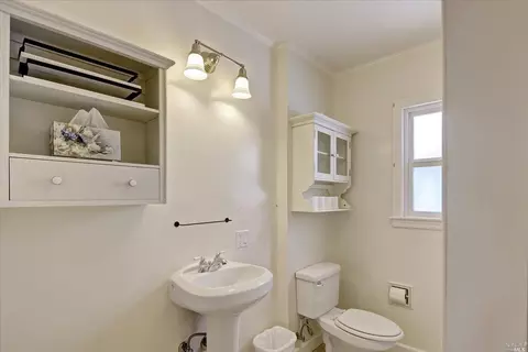 198 Viewmont Ave, Vallejo, CA 94590 photo 20
