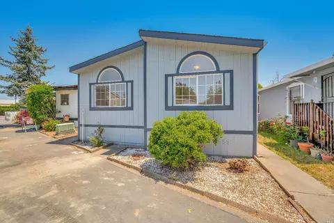 3455 Santa Rosa Ave #3, Santa Rosa, CA 95407