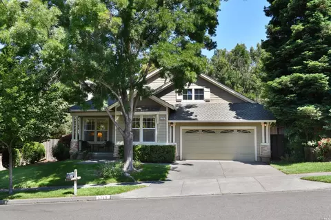 5769 Desoto Dr, Santa Rosa, CA 95409