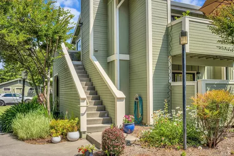 192 W Agua Caliente Rd, Sonoma, CA 95476