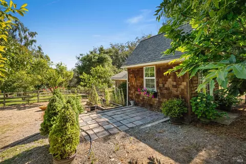718 Pepper Rd, Petaluma, CA 94952 photo 41