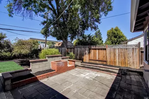 1320 Empire St, Fairfield, CA 94533 photo 24