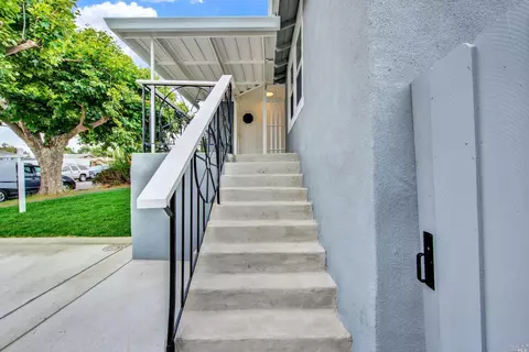 425 Reis Ave, Vallejo, CA 94591 photo 12