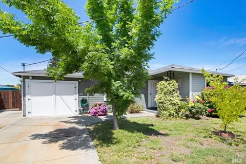 48 Bryan Ave, Napa, CA 94558 photo 2