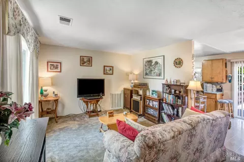 48 Bryan Ave, Napa, CA 94558 photo 5