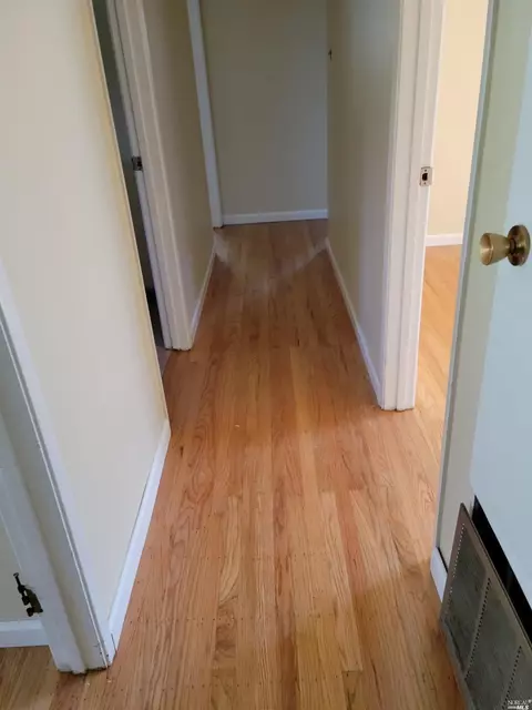 1663 Bryce Ct, Napa, CA 94558 photo 8