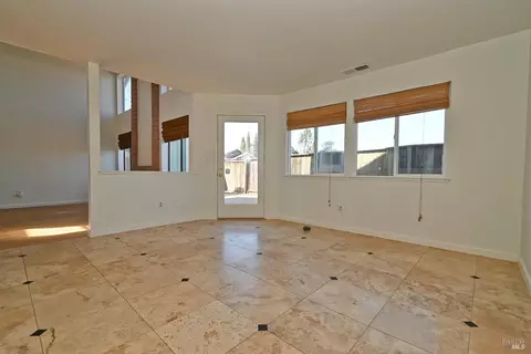 101 Nalisty Dr, Vallejo, CA 94590 photo 9
