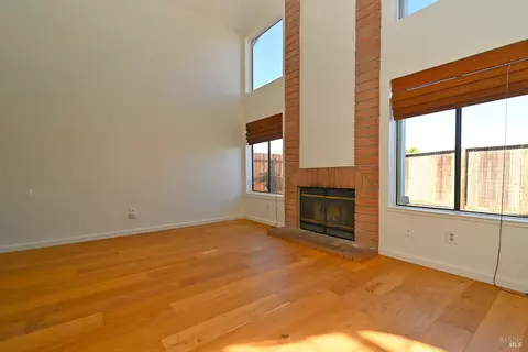 101 Nalisty Dr, Vallejo, CA 94590 photo 5