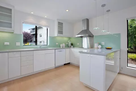 170 Cypress Pl, Sausalito, CA 94965 photo 5