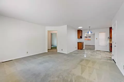 9070 Starr Rd, Windsor, CA 95492 photo 5