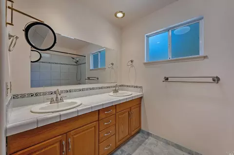 9070 Starr Rd, Windsor, CA 95492 photo 13