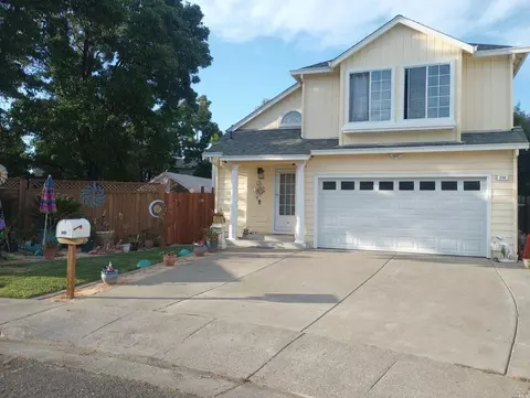208 Fairbrook Ct, Suisun City, CA 94585