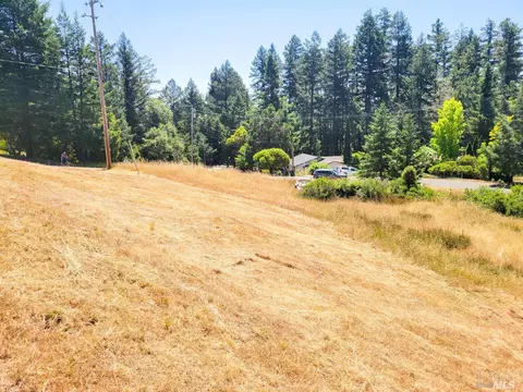 2891 Primrose Dr, Willits, CA 95490 photo 5