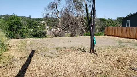 6060 Eastside Calpella Rd, Ukiah, CA 95482