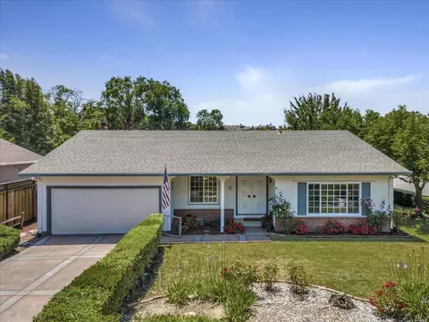 456 Estado Way, Novato, CA 94945