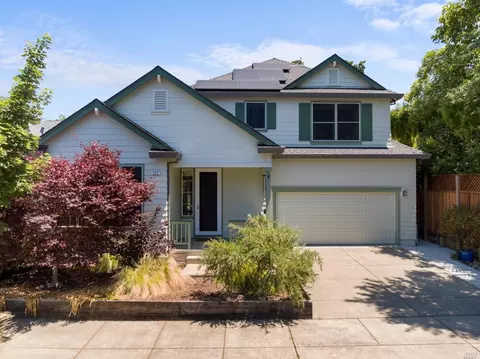 332 Hansbery Way, Santa Rosa, CA 95409
