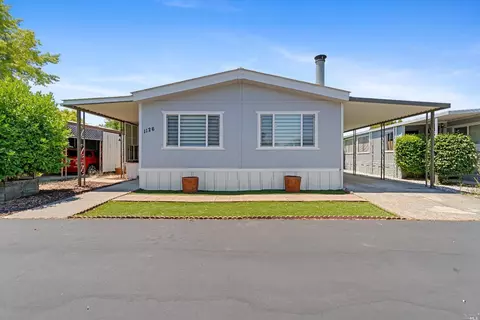 1126 Chinaberry Way, Windsor, CA 95492 photo 2