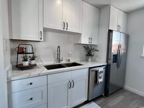 885 Brookwood Ave, Vallejo, CA 94591 photo 8