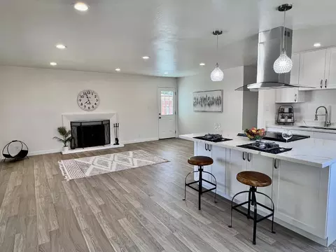 885 Brookwood Ave, Vallejo, CA 94591 photo 5